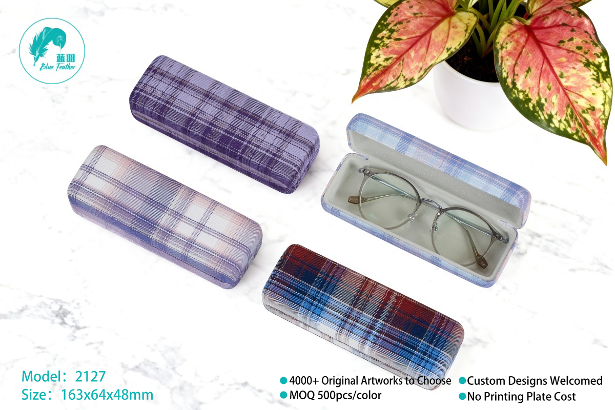 Stylish Preppy Tartan Plaid Print Fabric Hard Shell Spectacle Case for Students